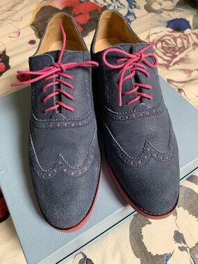 Blue suede shoes by Cole Haan with pink trim and laces EUC size 10